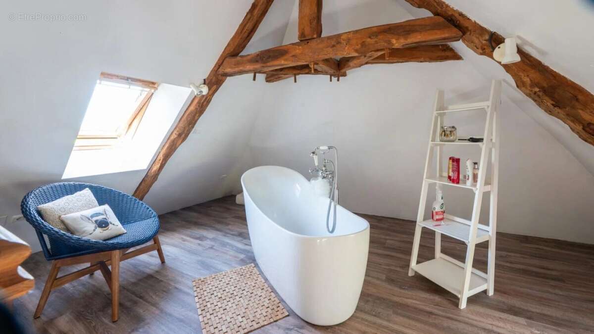 Maison à GOURDON