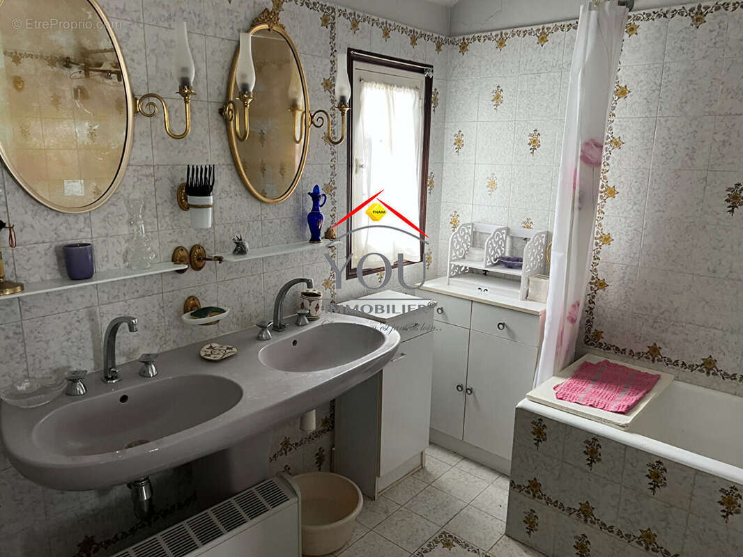 Maison à GRISY-LES-PLATRES