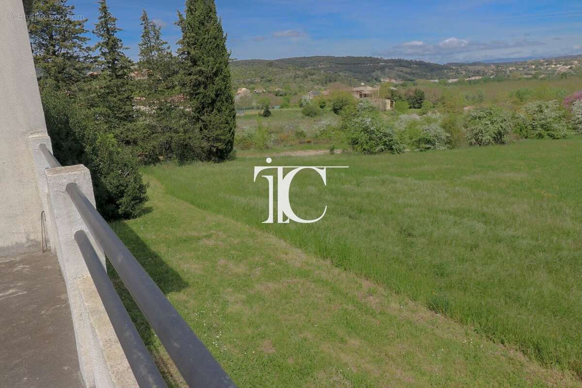 Maison individuelle sur 3434 m² de terrain avec toiture neuve Saint Ambroix - photo 13