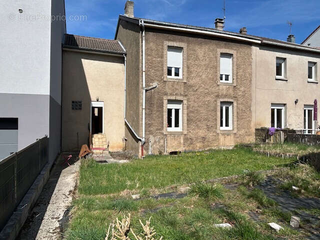 Maison à LONGLAVILLE