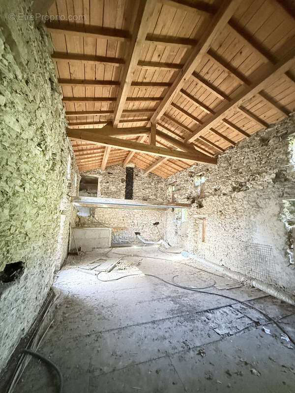 Maison à SUMENE