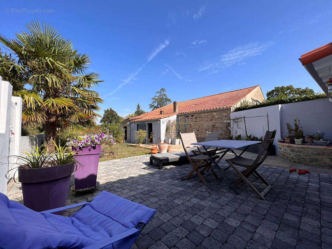 Maison à VENANSAULT