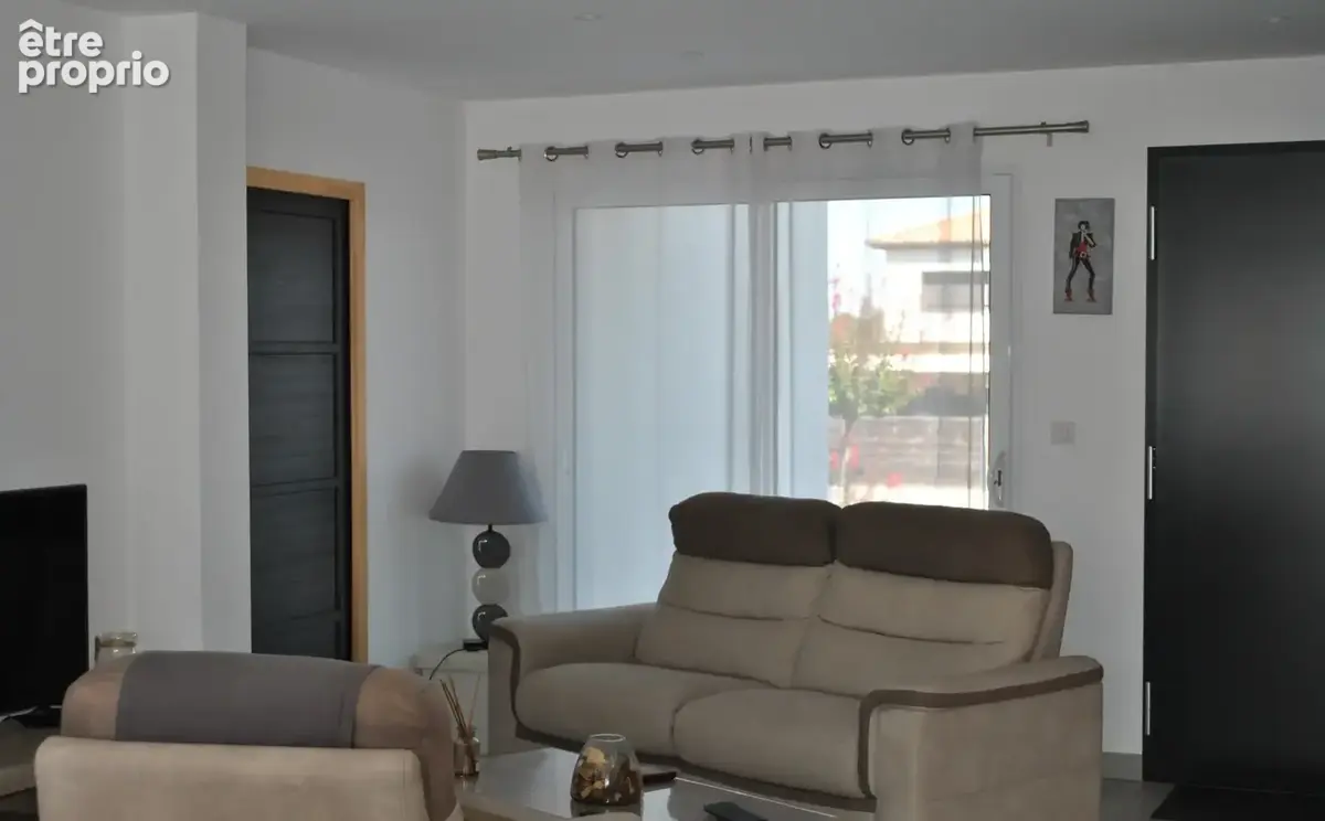 Maison à vendre 7 pièces L'HERBERGEMENT (85) - photo 5