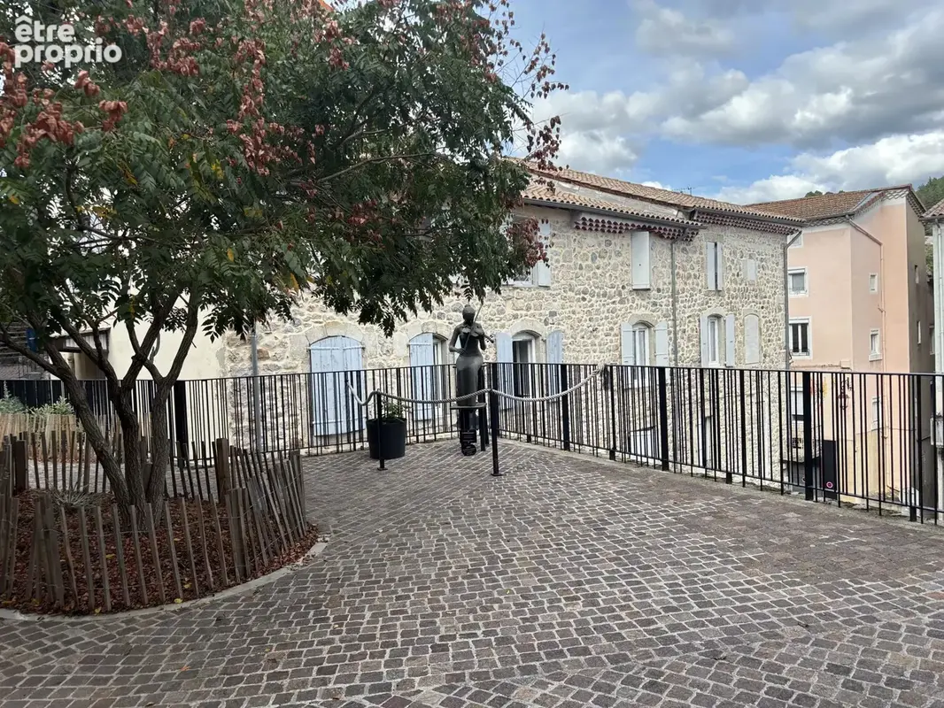 Maison 4 pièces 61 m² à vendre à Vals-Les-Bains (07600) - photo 9