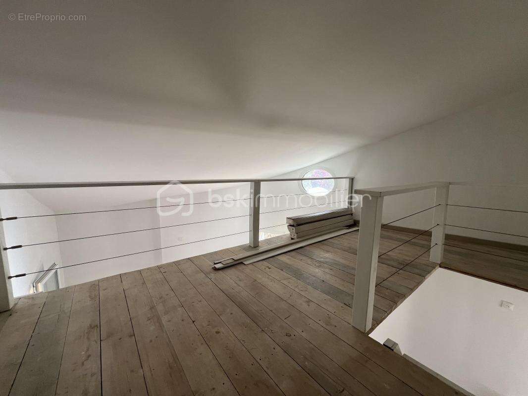 Appartement à FAYENCE