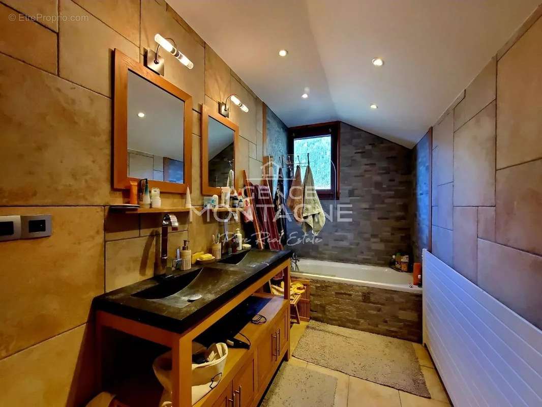 Maison à CHAMONIX-MONT-BLANC