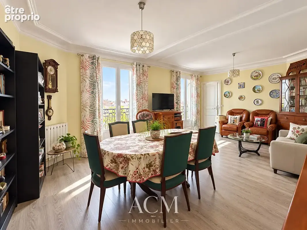 Appartement en centre ville avec ascenseur et chauffage individuel - photo 2