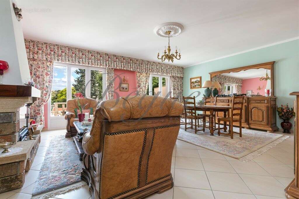 Maison à BOURG-LA-REINE