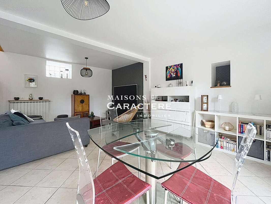 Maison à VERNOUILLET