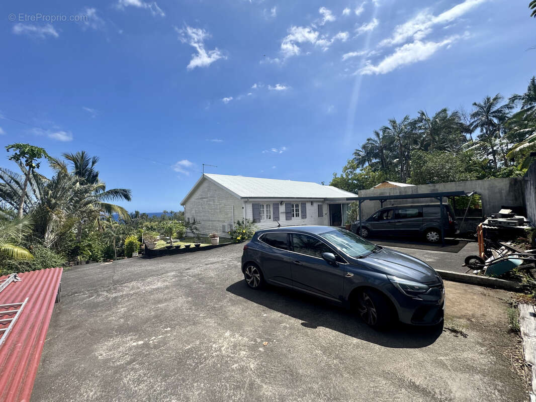 Maison à SAINT-PHILIPPE