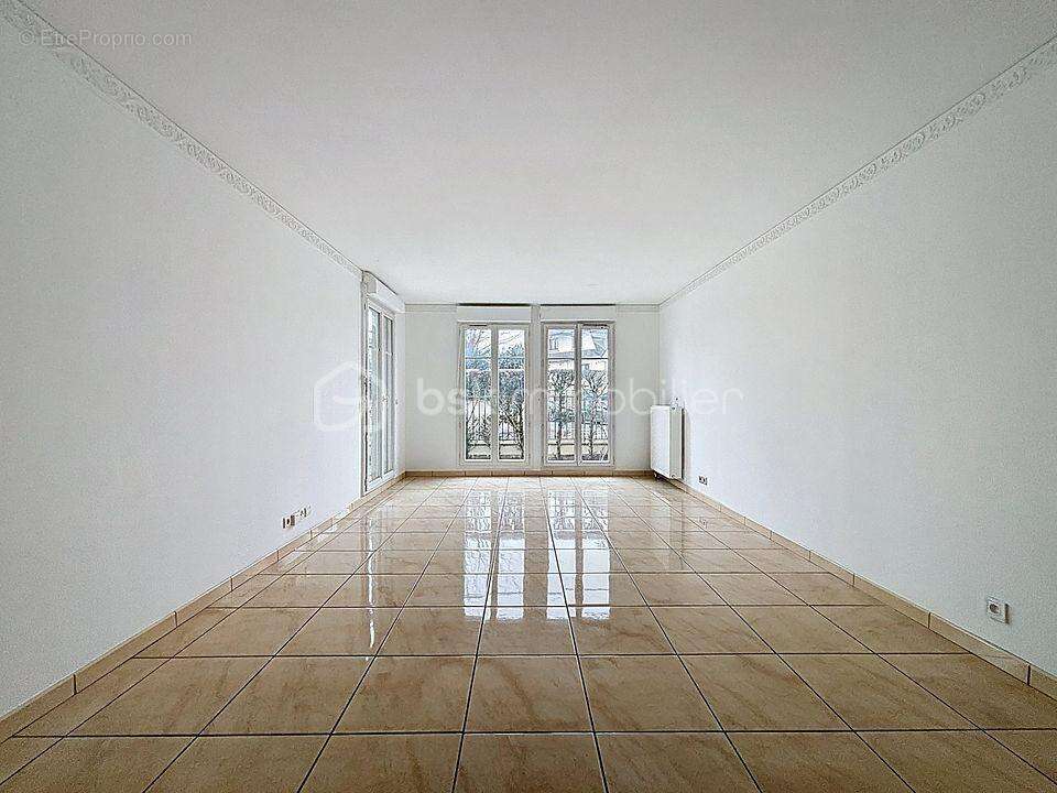 Appartement à VILLIERS-SUR-MARNE