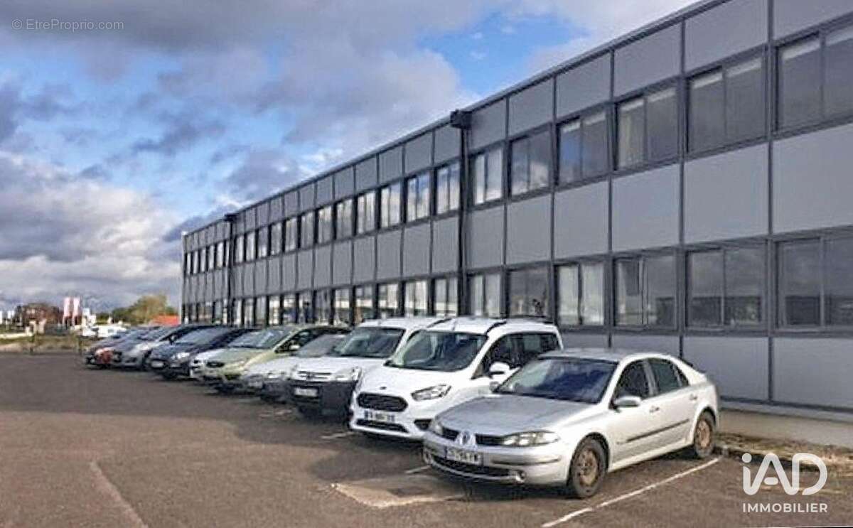 Photo 6 - Commerce à CHAUMONT