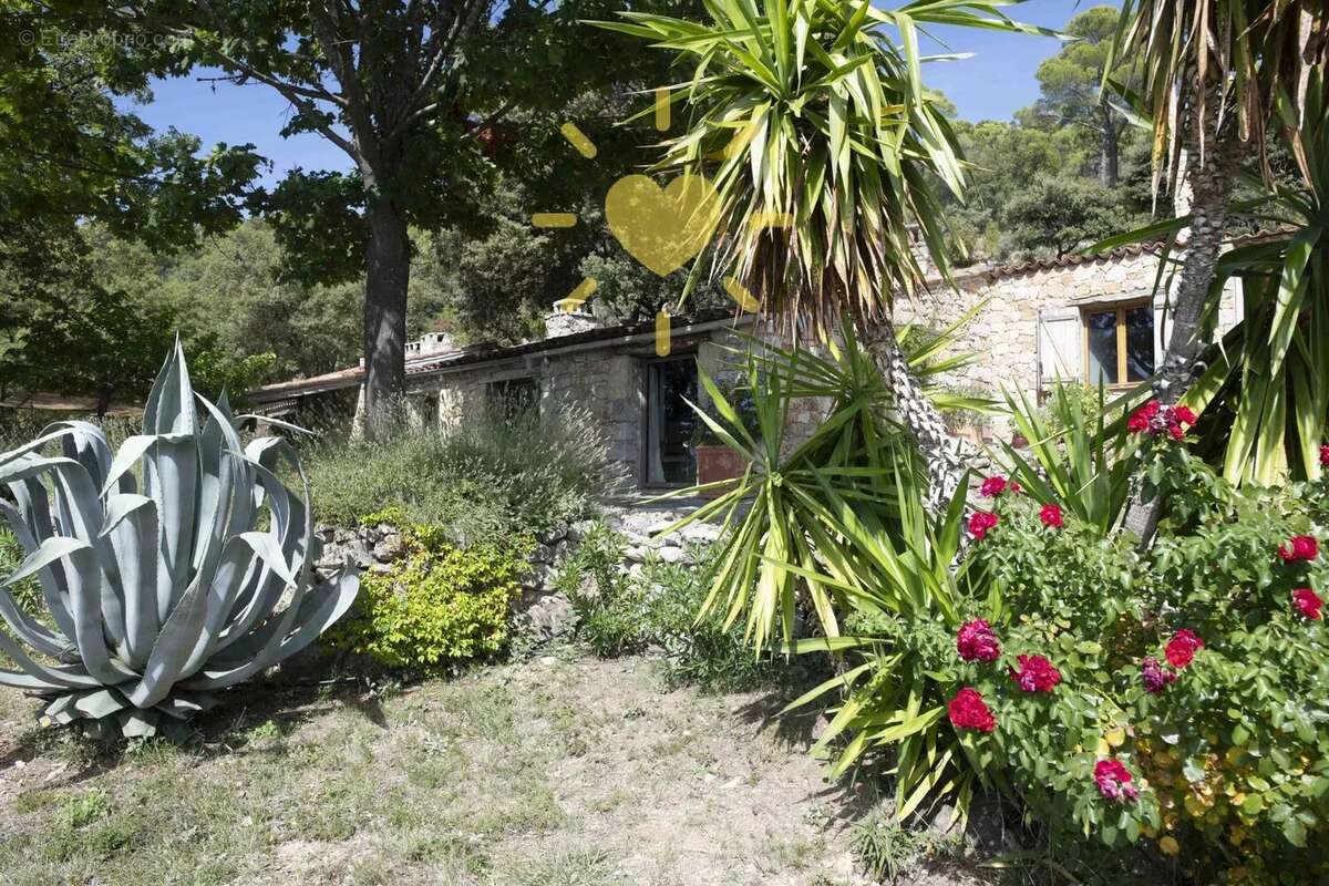Maison à CALLAS