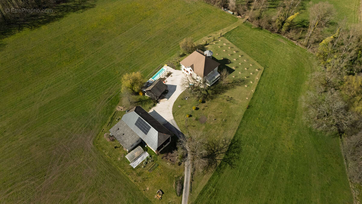 Maison à MARIGNY-SAINT-MARCEL