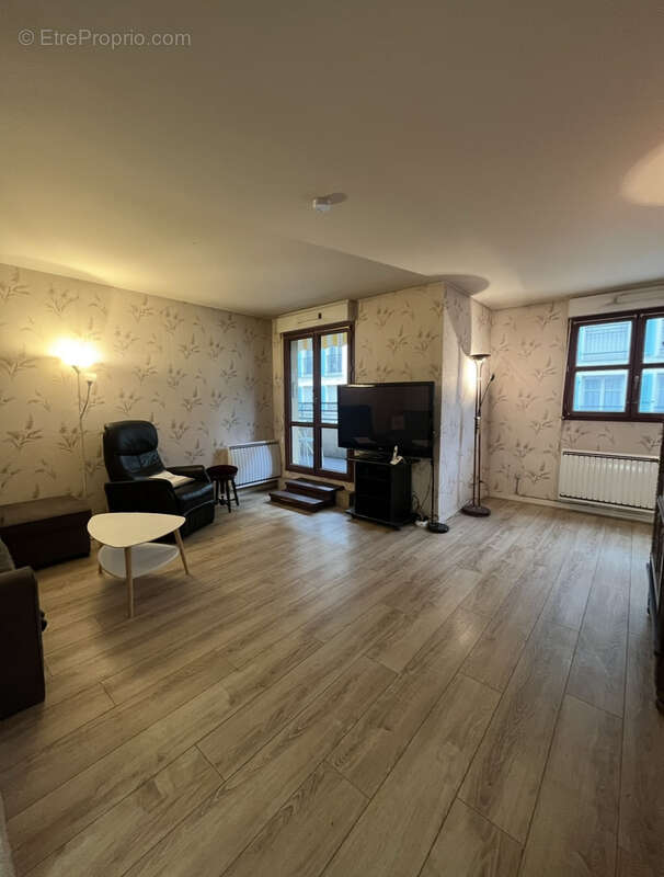Appartement à MAISONS-LAFFITTE