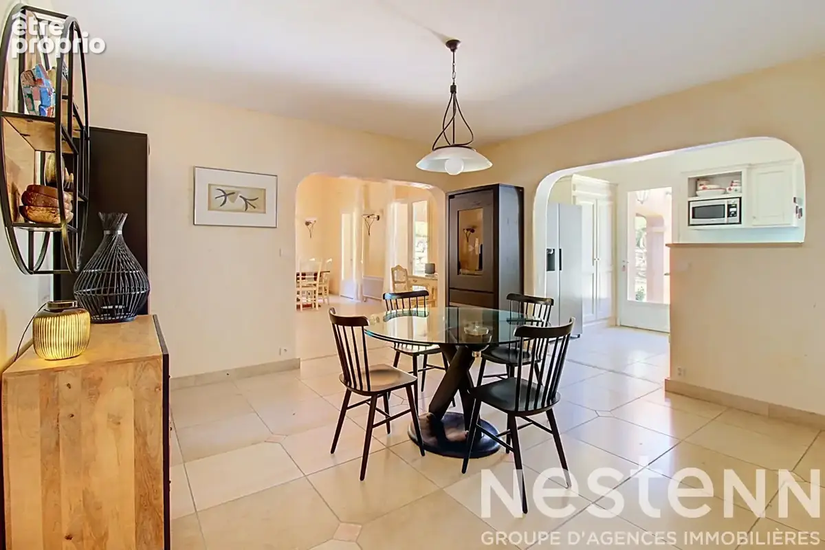 A VENDRE ! Propriété de charme 4 chambres - Plus de 7000m2 de terrain au CANNET-DES-MAURES - photo 6