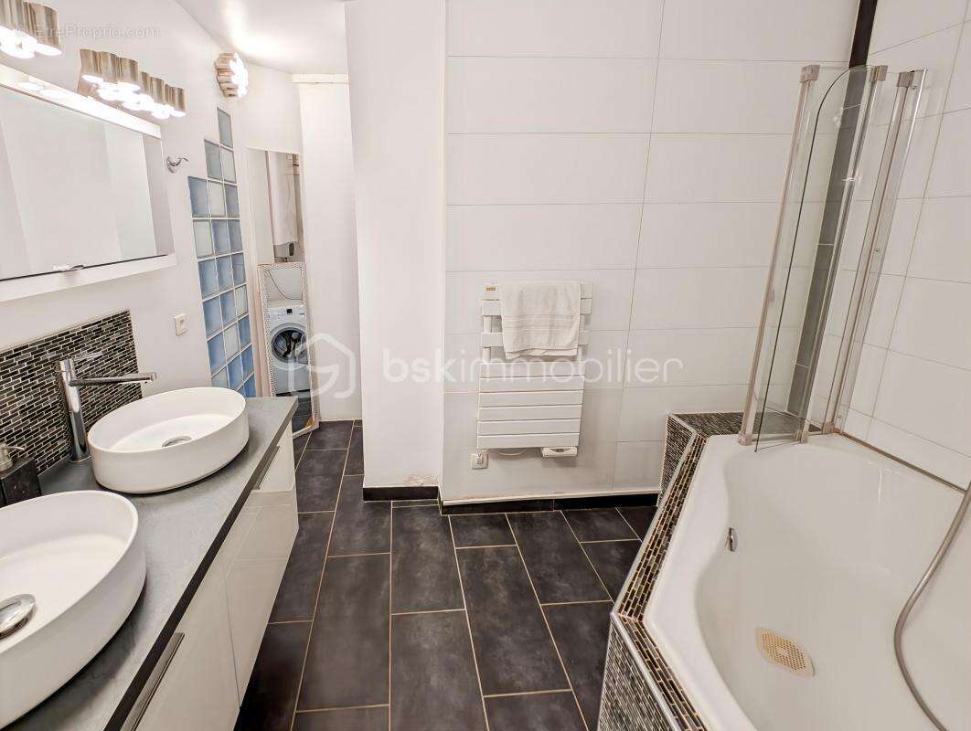 Superbe appartement f4 3 chambres centre ville de saint gratien - le forum - photo 13