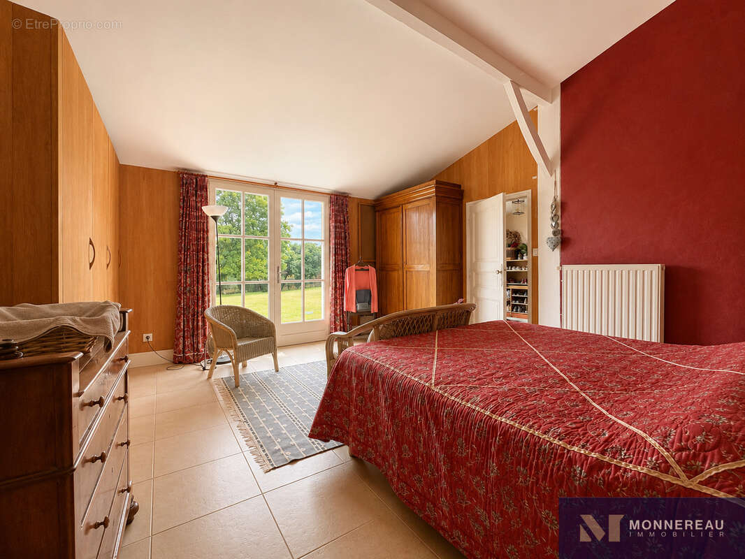 Charmante maison avec piscine et vue - photo 10