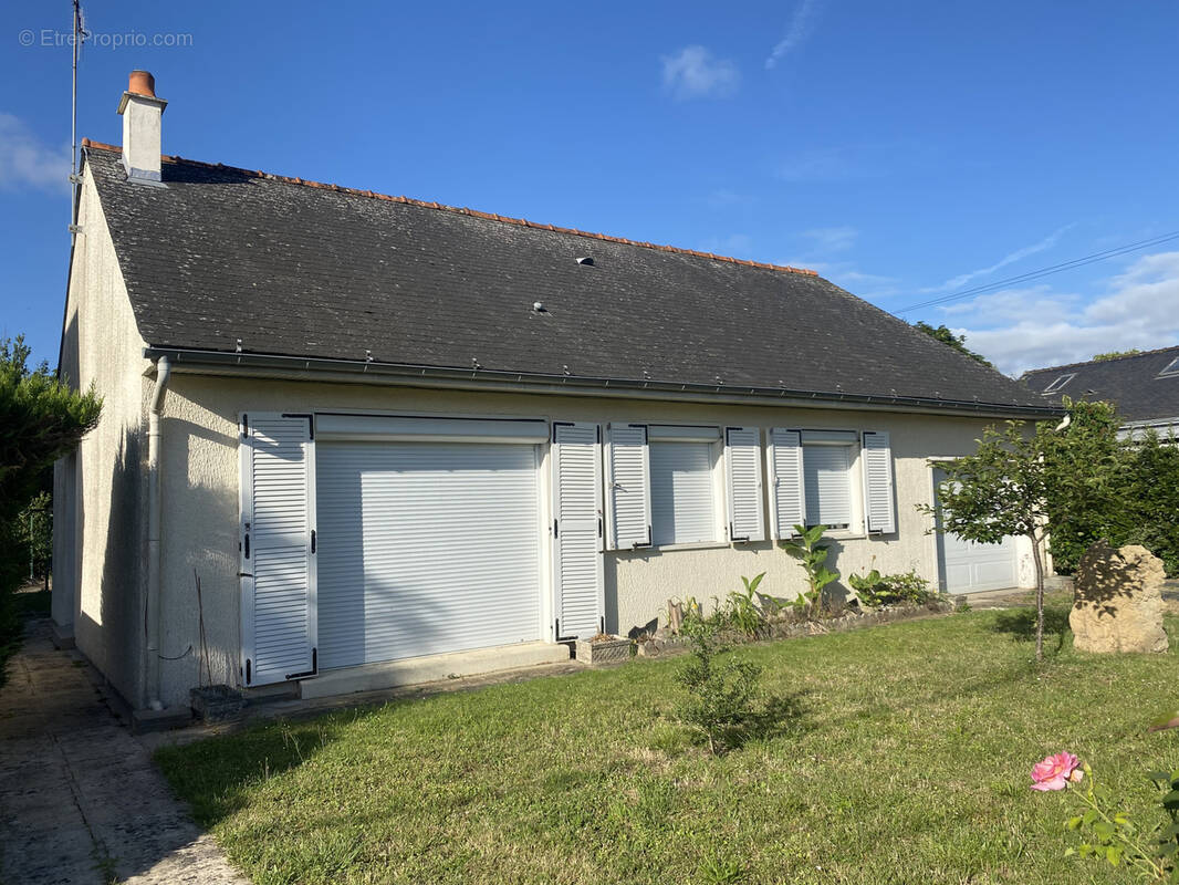 Maison à GENNES