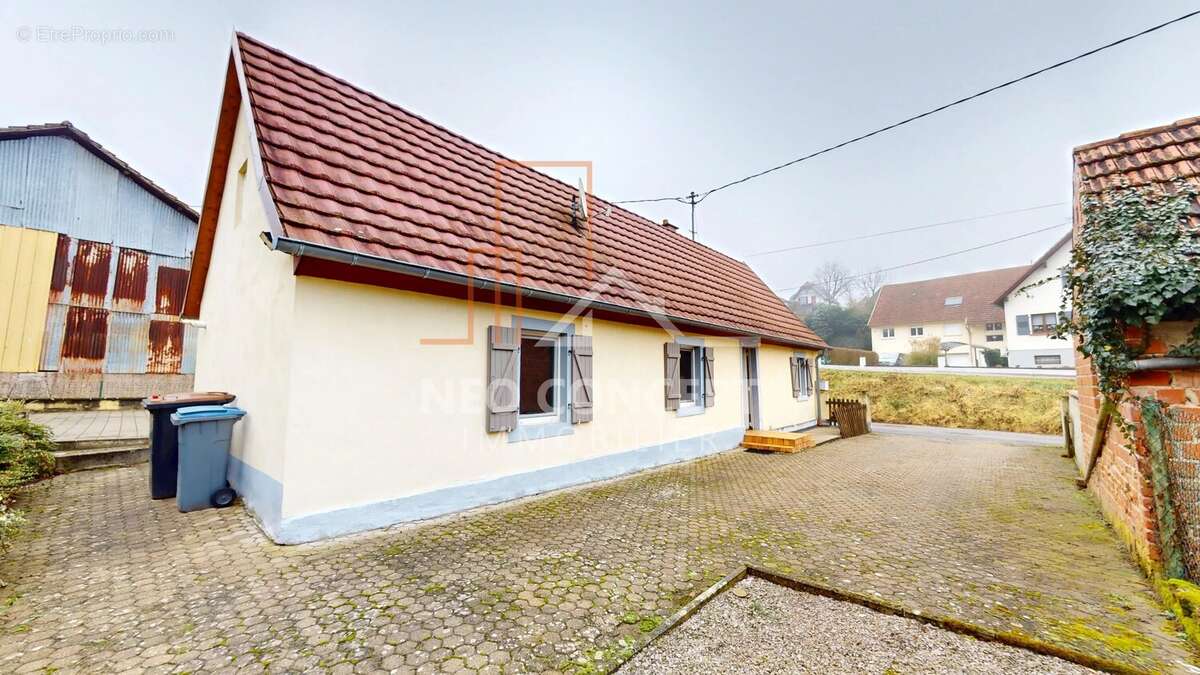 Maison à NEEWILLER-PRES-LAUTERBOURG