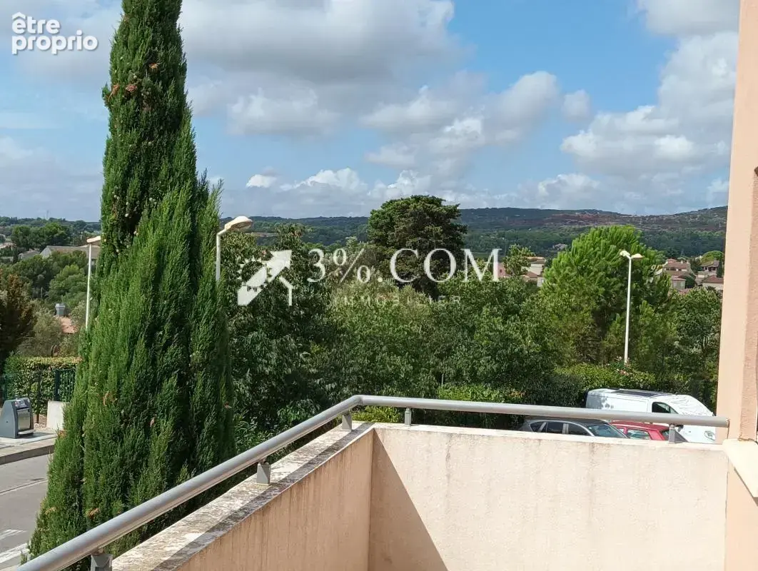 Appartement à POUSSAN