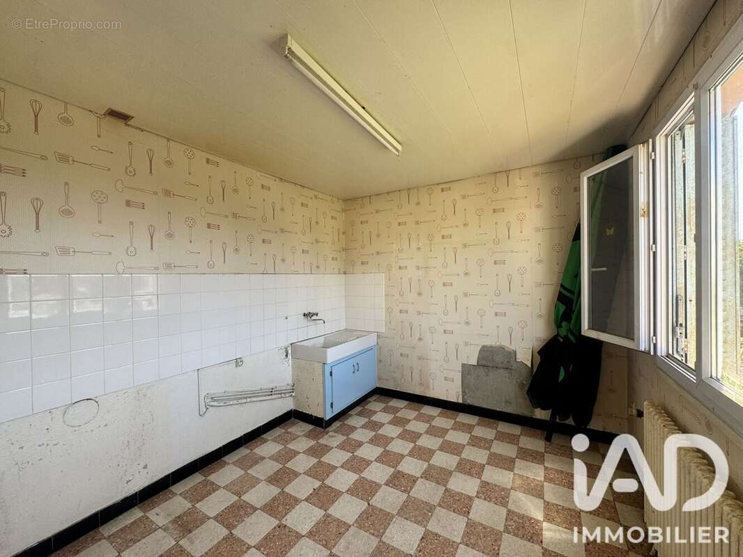 Maison 66 m² à Saint-Vallier  - photo 9