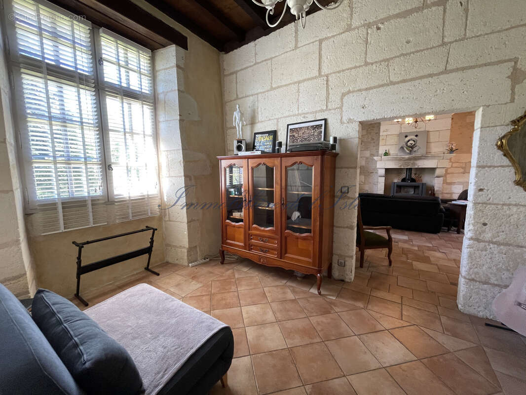 Maison à CREYSSAC