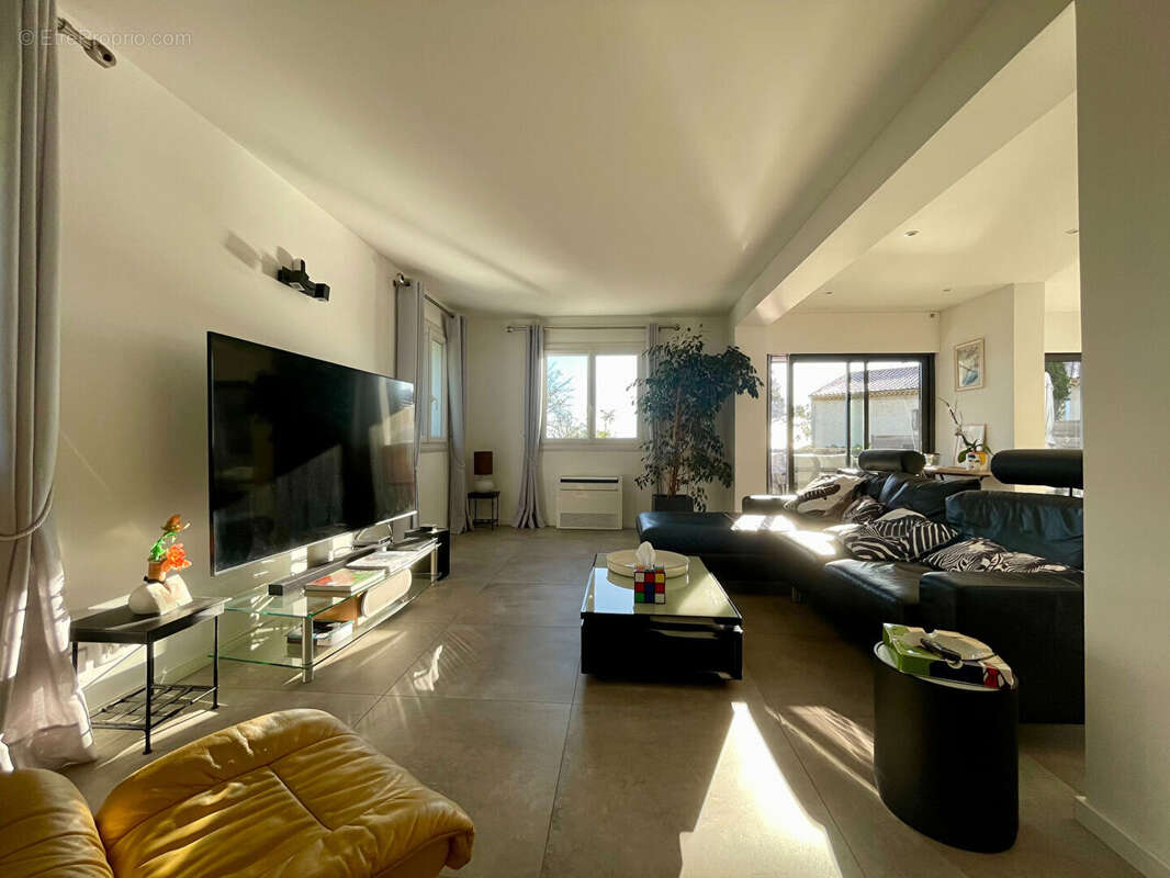 Maison à FREJUS