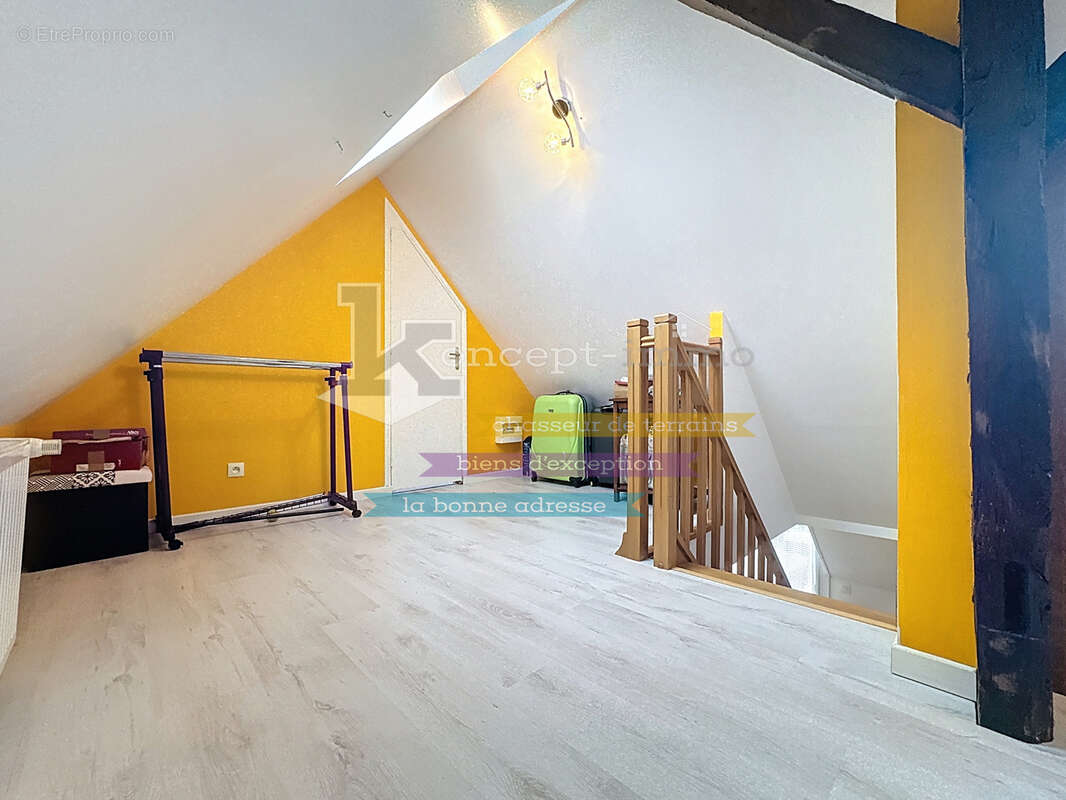 n°9 - Appartement à FITZ-JAMES