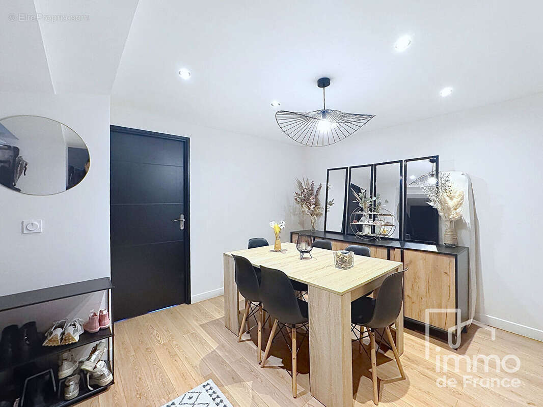 Appartement à BELLEGARDE-SUR-VALSERINE