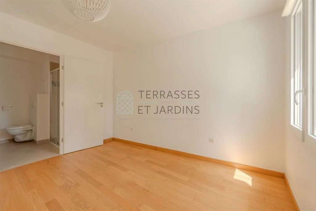 Appartement à PUTEAUX