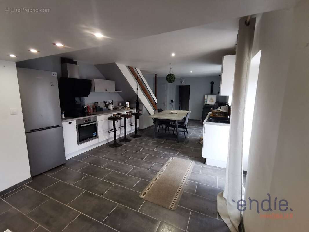 Maison à SOING-CUBRY-CHARENTENAY