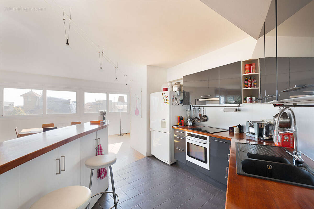 Appartement à FONTENAY-SOUS-BOIS