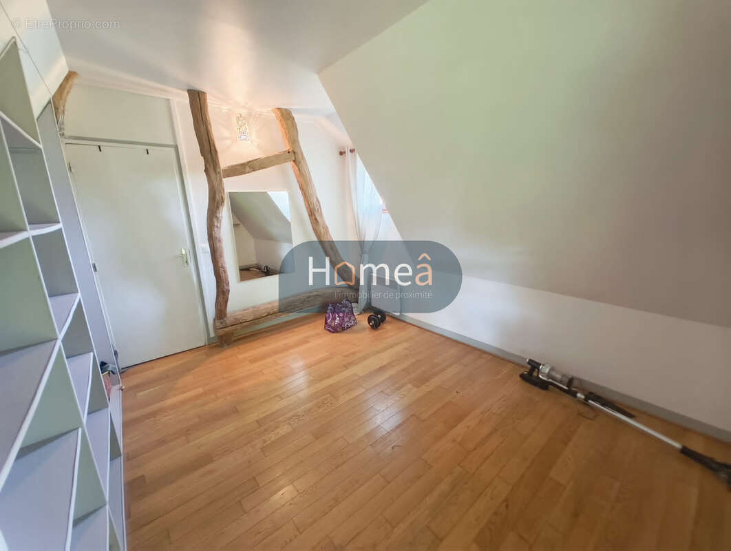 Maison de caractère de 170 m2 sur un hectare de terrain - photo 12