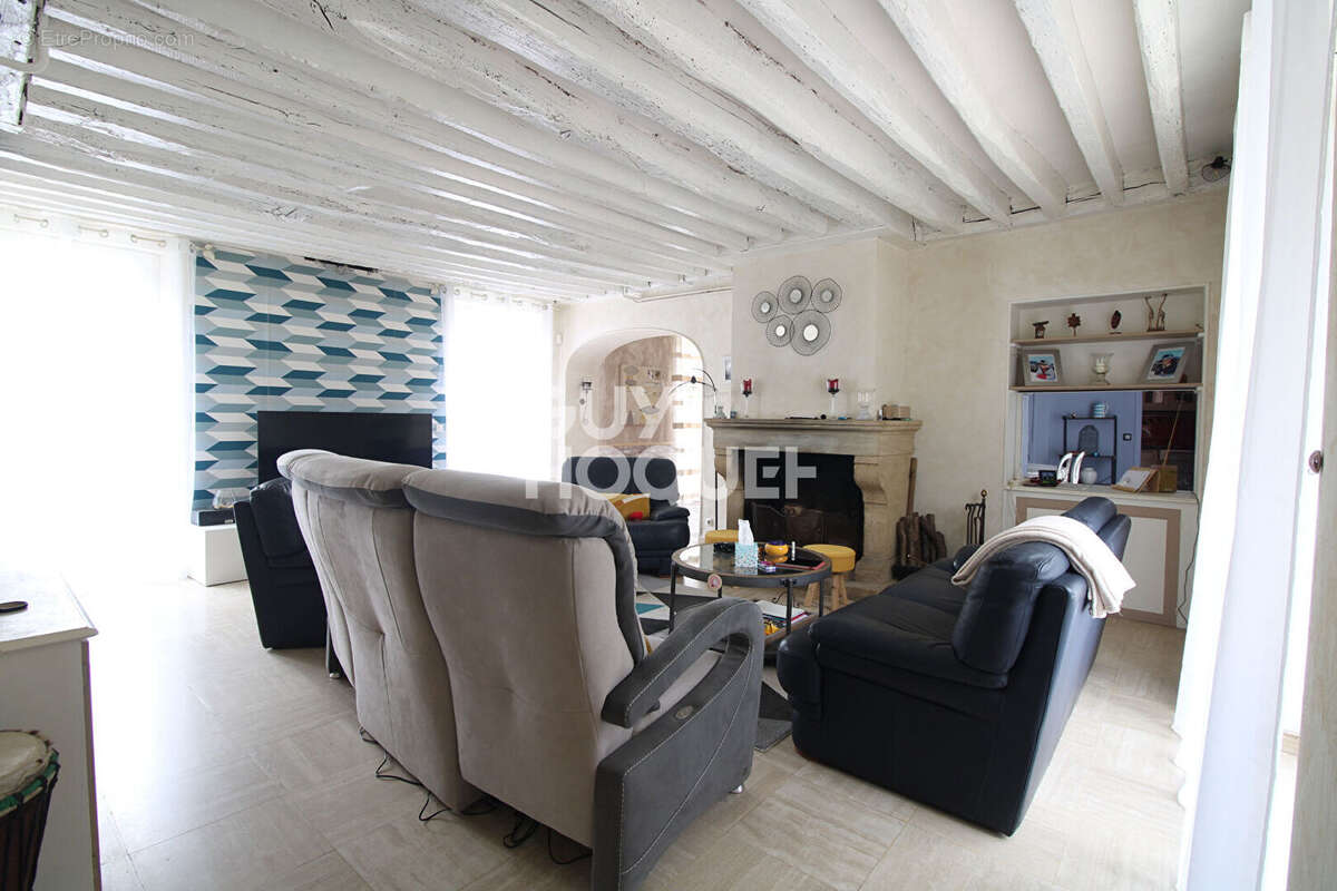 Maison à BRIE-COMTE-ROBERT