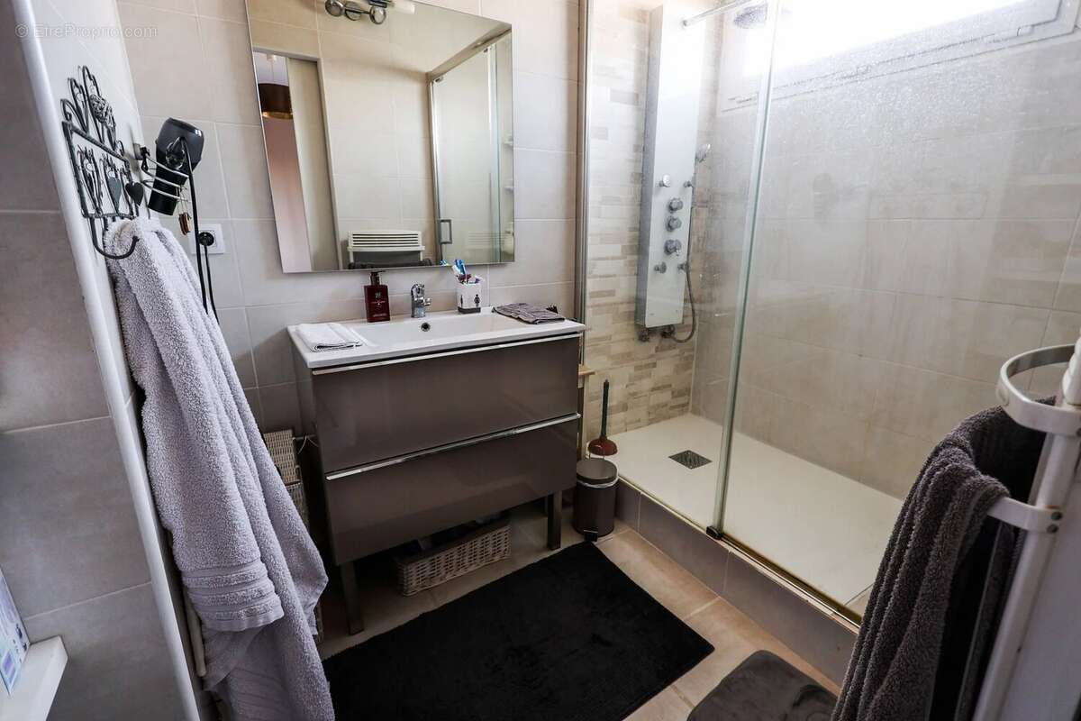 Maison à SAINT-MAXIMIN