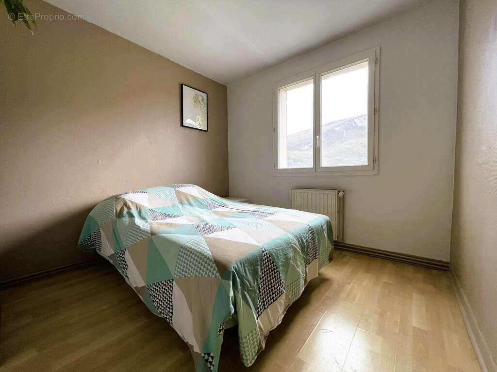 Appartement à FONTAINE