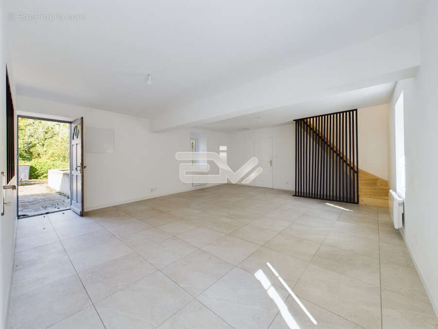 Maison à BILLY-SUR-AISNE