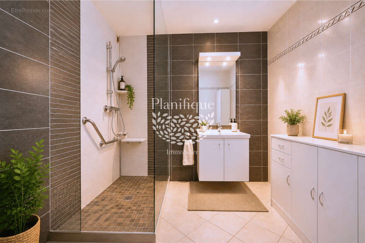 Appartement à CRANVES-SALES