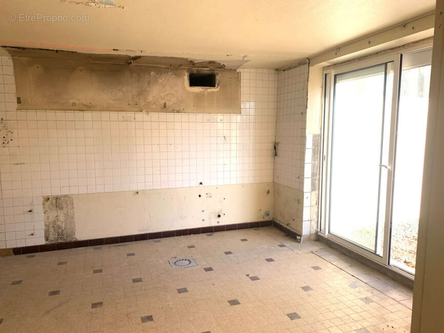 Maison à SAINT-NIZIER-SOUS-CHARLIEU