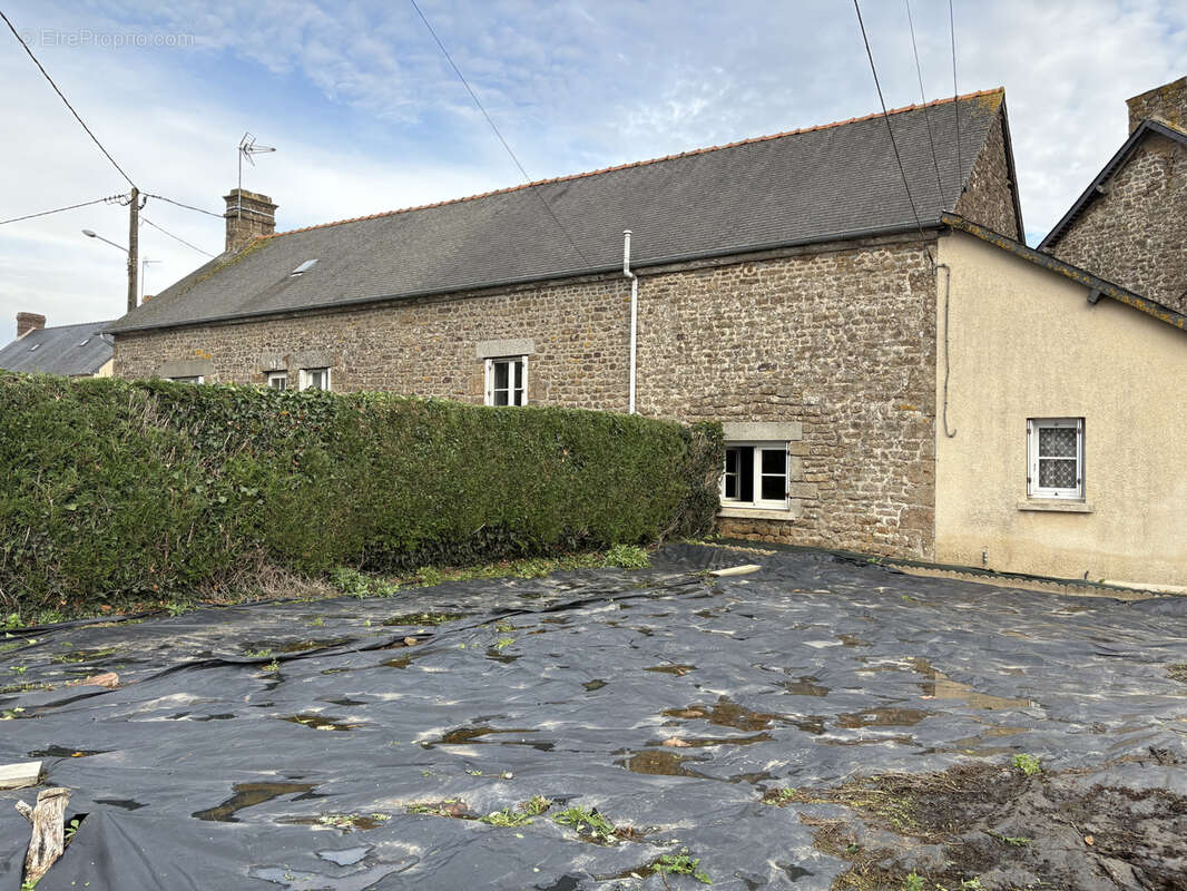 Maison à LE HOUSSEAU-BRETIGNOLLES