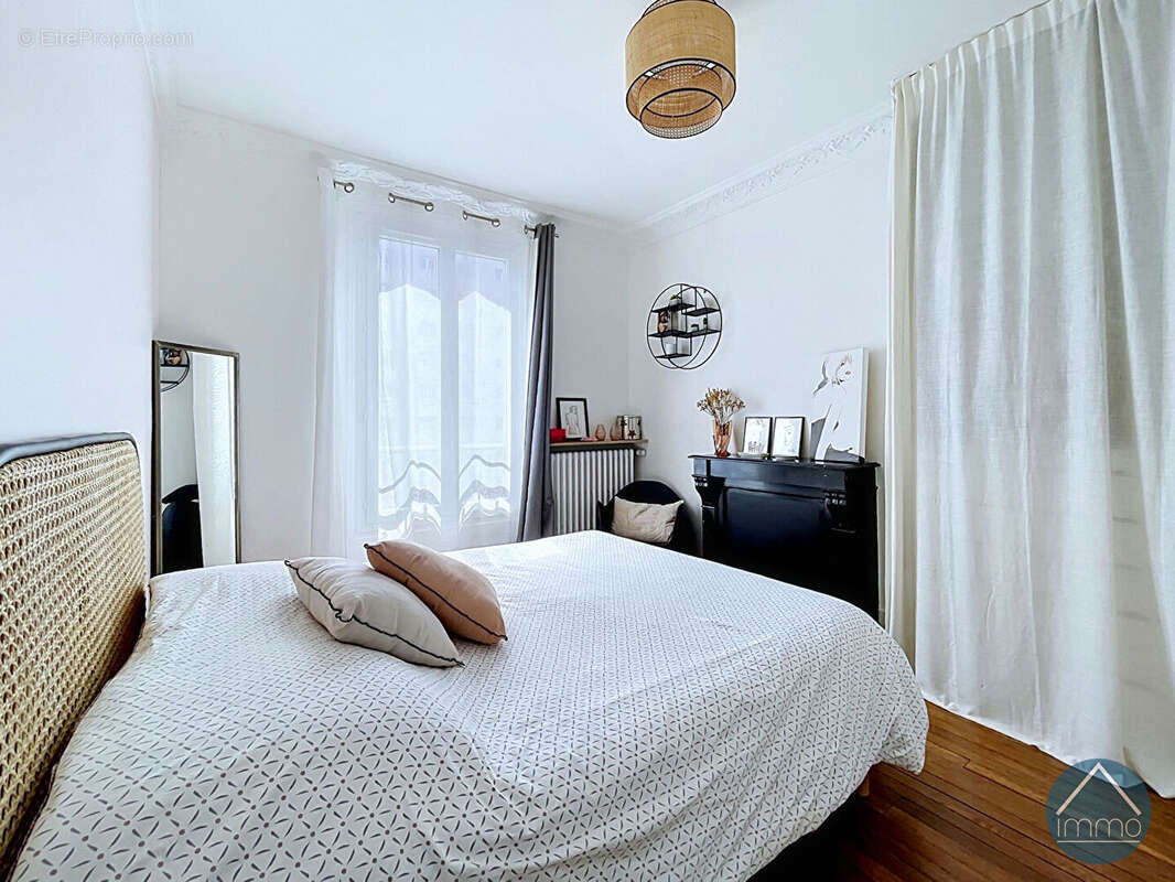 Appartement à ASNIERES-SUR-SEINE