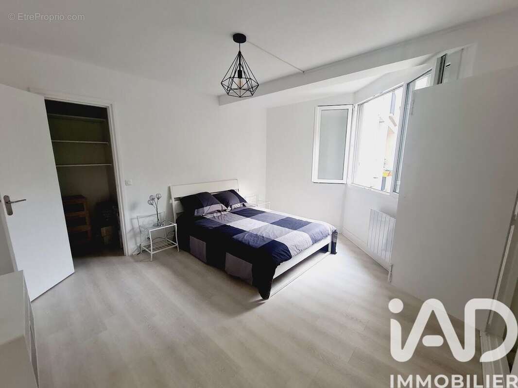 Photo 9 - Appartement à LES LILAS