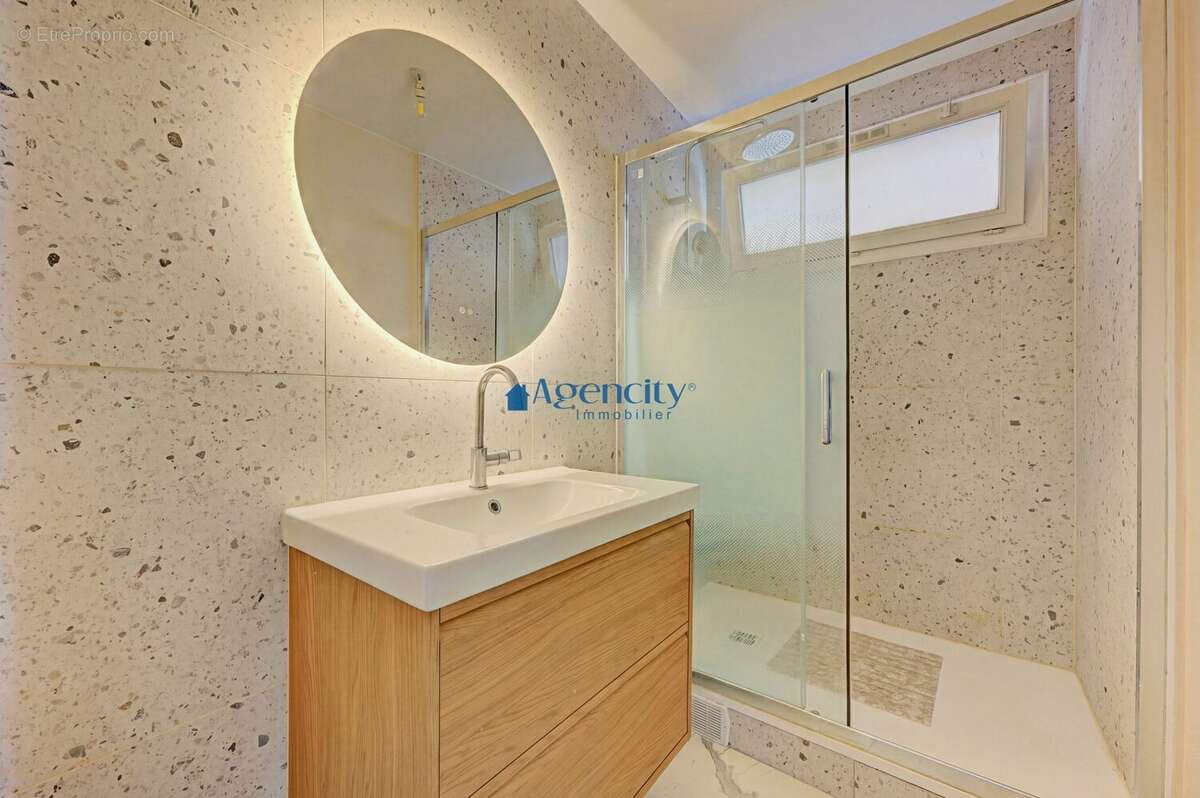 Appartement 80 m² à Noisy-Le-Grand  - photo 8