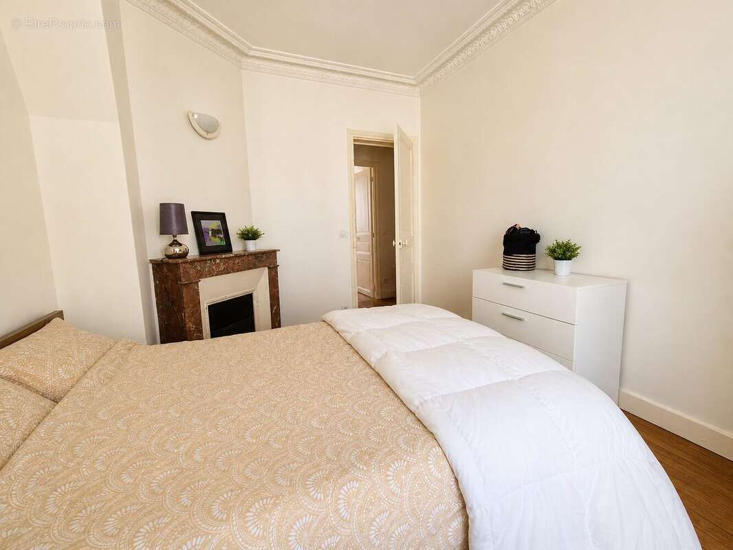 Appartement à IVRY-SUR-SEINE