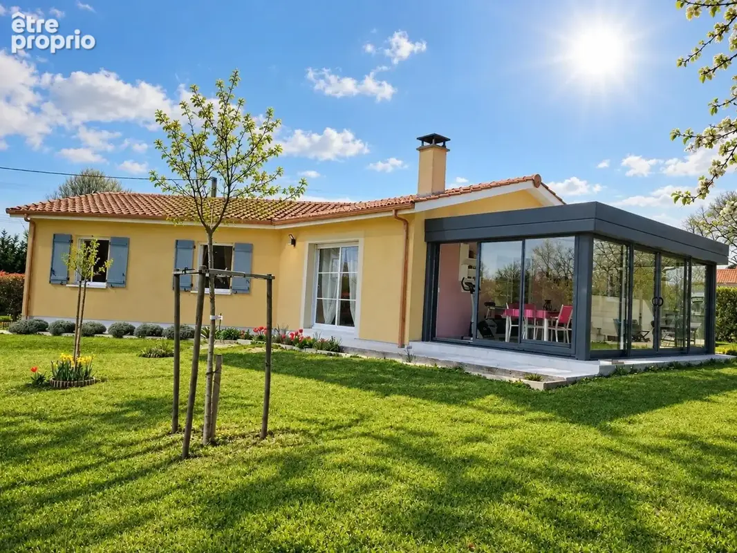 Photo 1 - Maison à SAINT-SAVIN