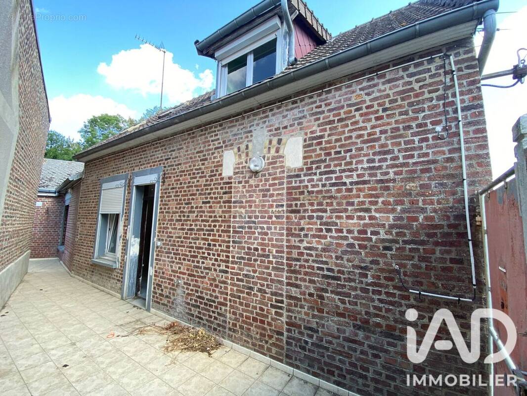 Photo 1 - Maison à BEAUREVOIR