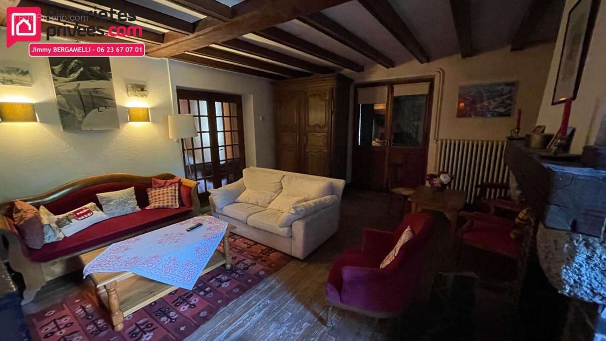 Maison à LES HOUCHES