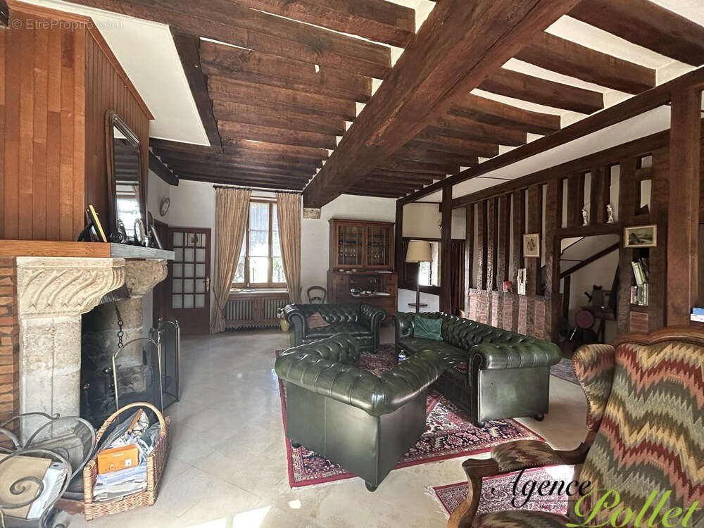 Maison à POILLY-LEZ-GIEN