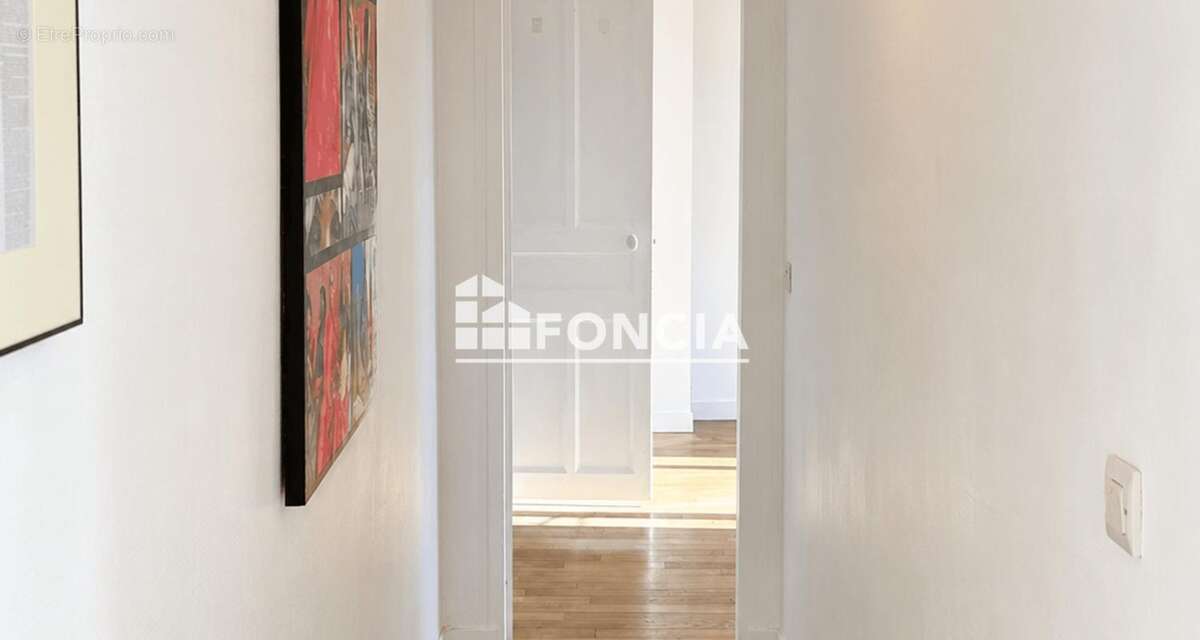 Appartement à VERSAILLES